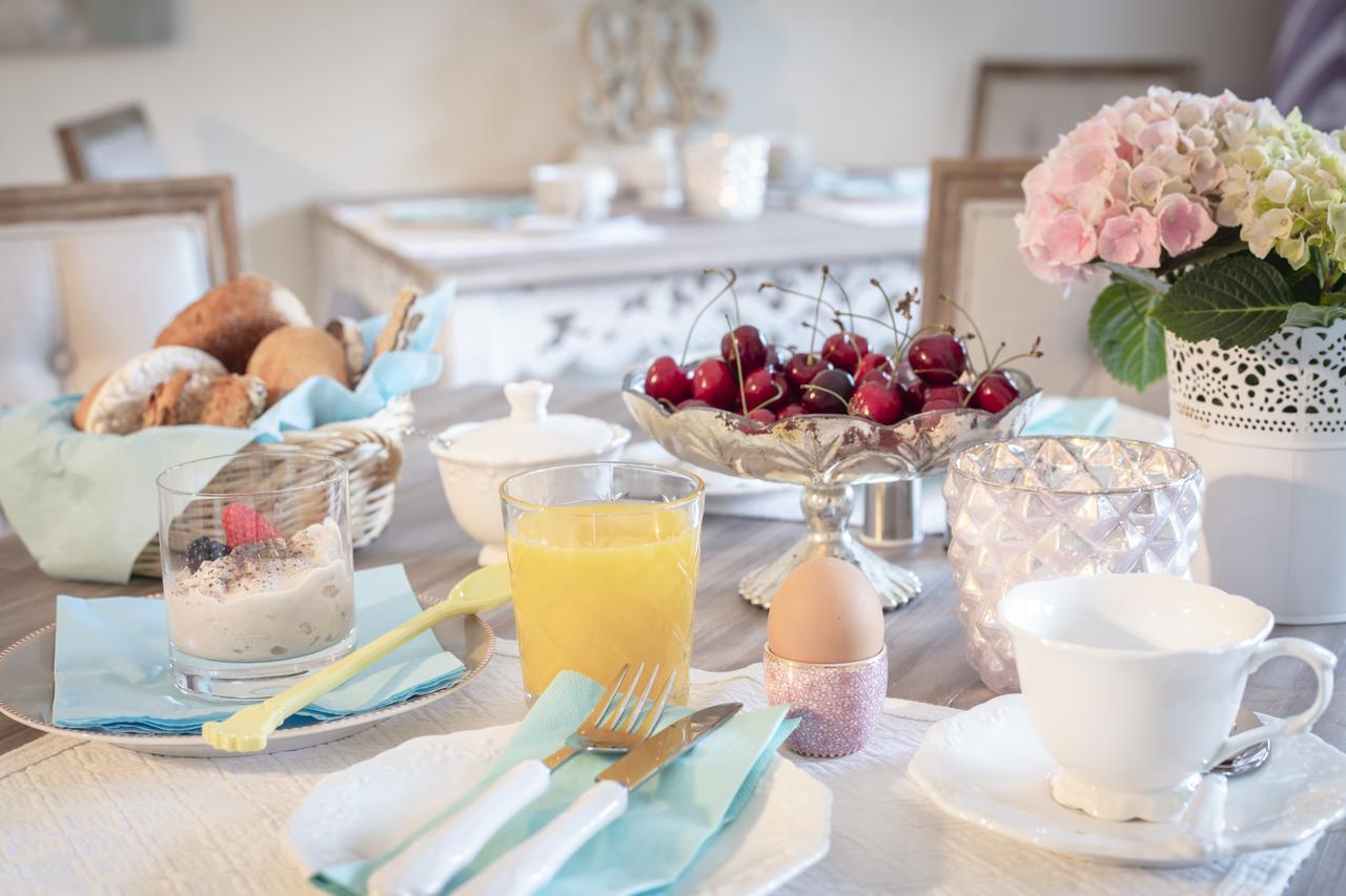 ホテル Adolphine Garden Rotta エクステリア 写真